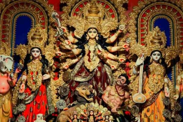 माँ दुर्गा के नौ स्वरूप और नवरात्रि का महत्व"