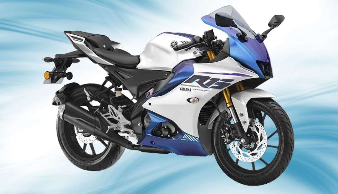 Yamaha R15 2025 Stylish Sports Bike Front View