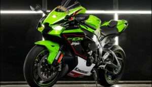 2026 Kawasaki Ninja ZX-10R Front View with LED Headlight