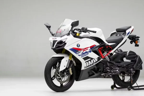 BMW G310 RR bike